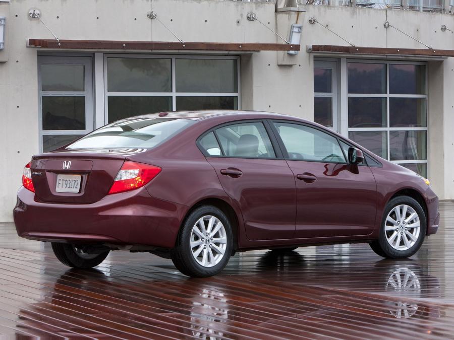  Honda Civic EX-L Sedan 2011 года  (фото 24 из 31)